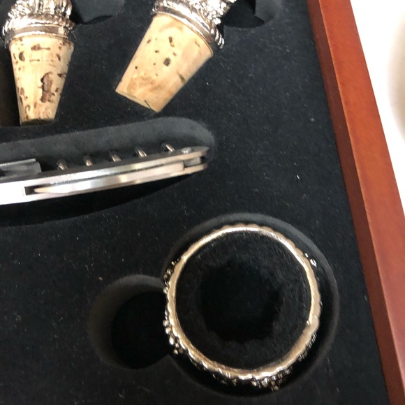 Wine lovers accessories in its own box - Picture 4 of 8